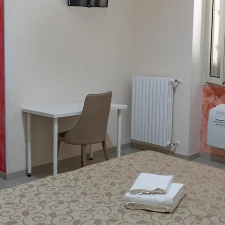 New Opuntia 3* Lecce